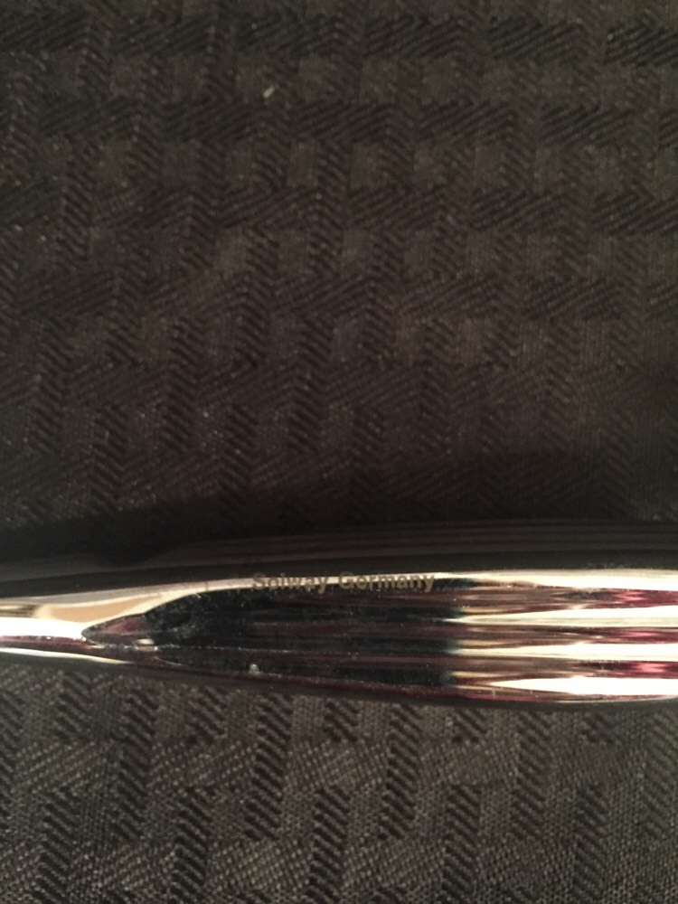 NEW SOLWAY Angular Laryngeal Yankauer Cannula 9" X 1/4"