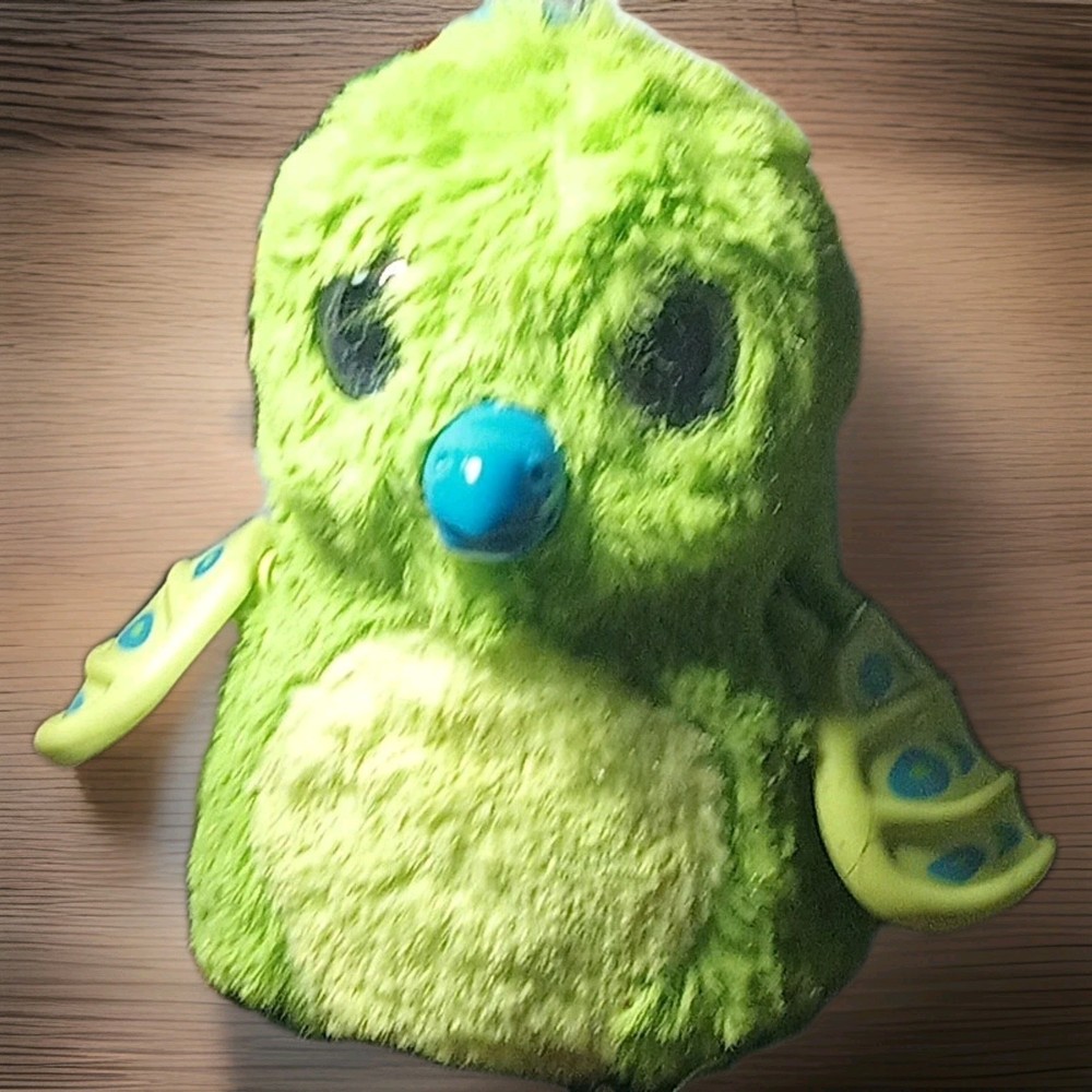 Spin Master Hatchimals Draggle Green 5" Interactive Toy UNTESTED