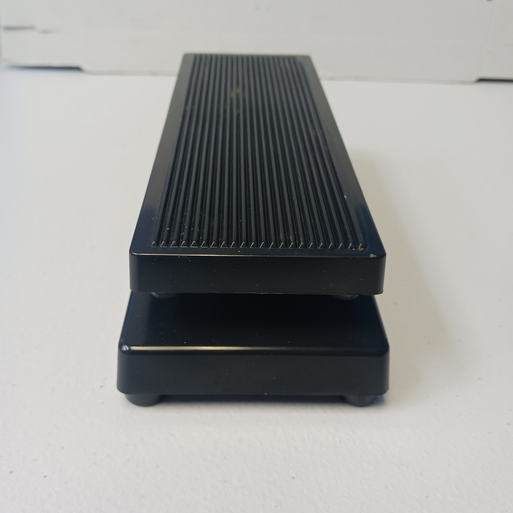 Daphon Volume Pedal For Guitar