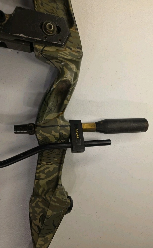 PSE Silverhawk Compound Bow Hunting Camo Vintage