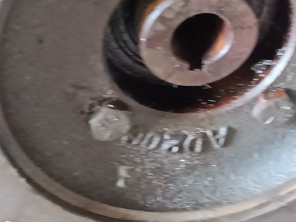 Browning 237U Right Angle Wormgear Gear Reducer On Mounting Bracket, Untested