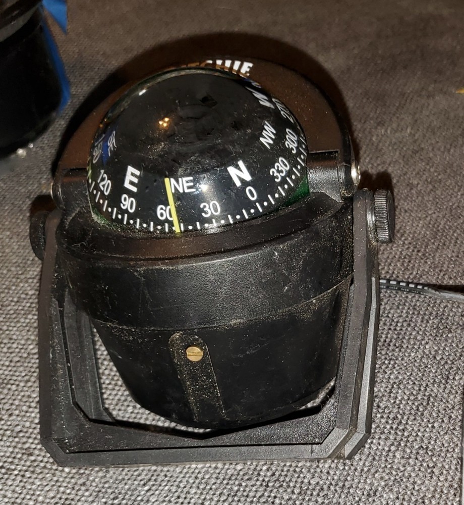 Ritchie B-51 Magnetic Compass Bracket-Mount Black 2.75" Diameter