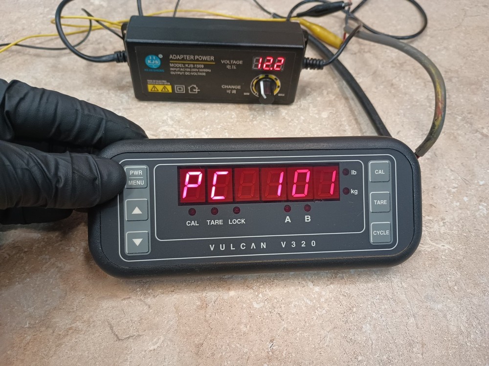 Vulcan V320 Scale Meter on board scale meter Working