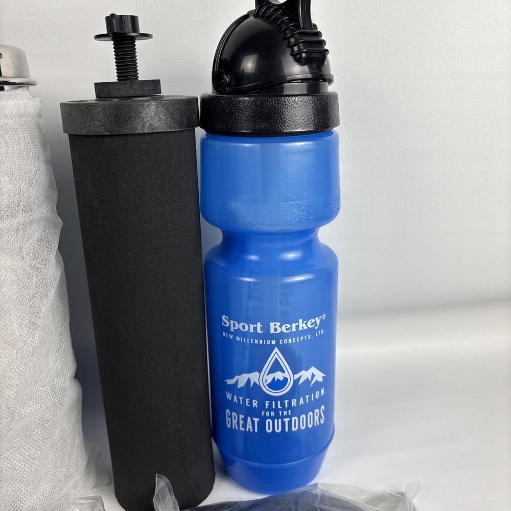 Go Berkey Water Filter Kit with Black Berkey Purification Elem. Filter 1 qt NEW
