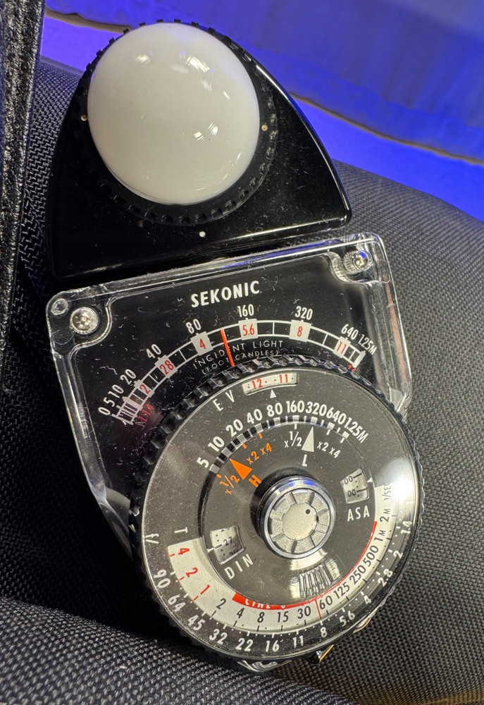 Sekonic L-398 Studio Deluxe Light Meter-NICE