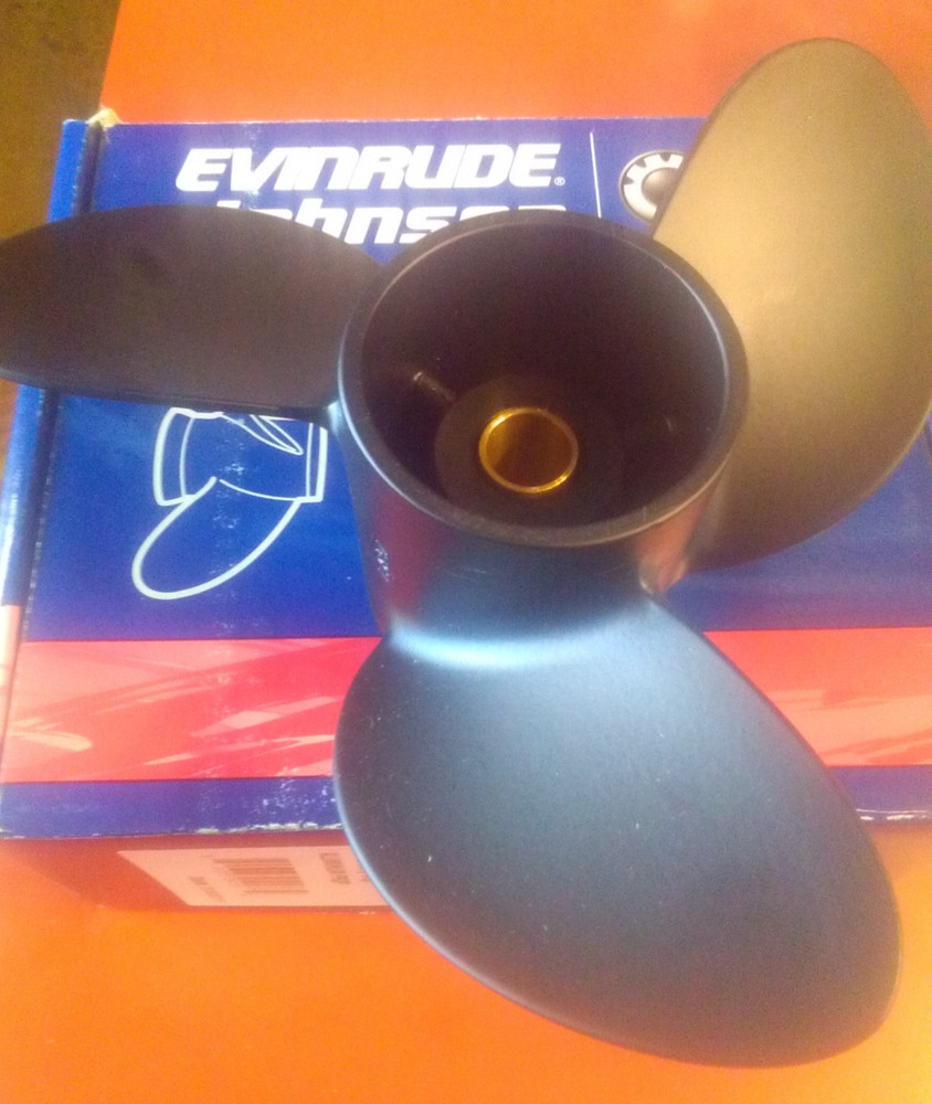 Genuine BRP Evinrude propeller 766540  12 spline