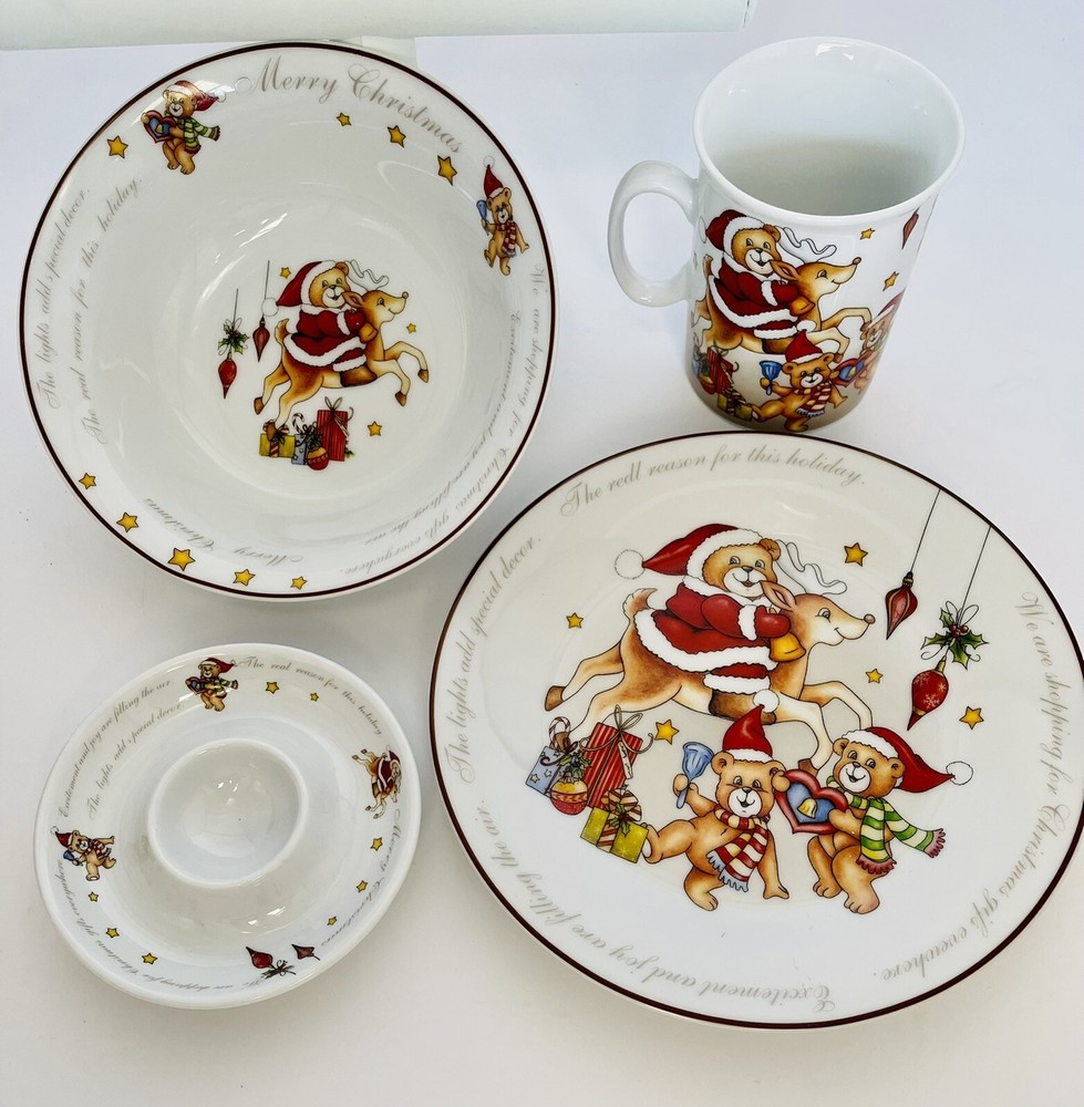 Christmas Bear Porcelain Dinnerware 4-Piece Set Holiday Ceramic Tableware Rare