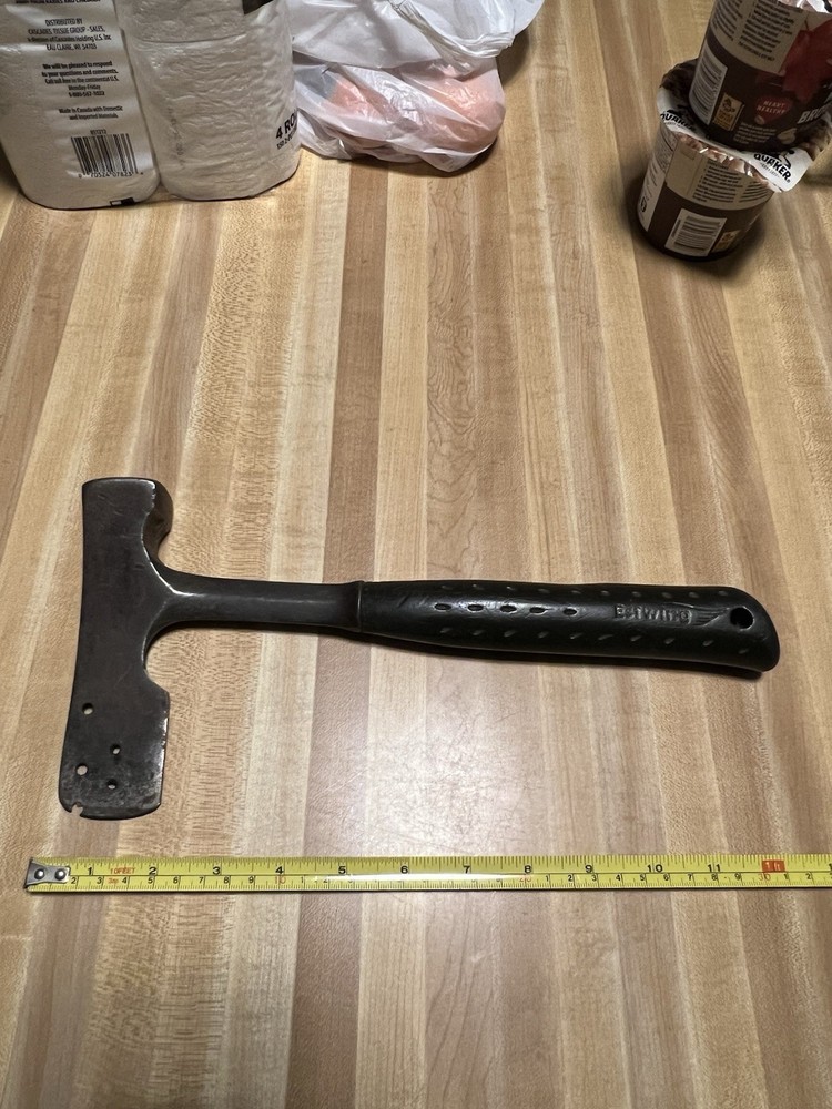 Vintage Estwing Roofing Hatchet