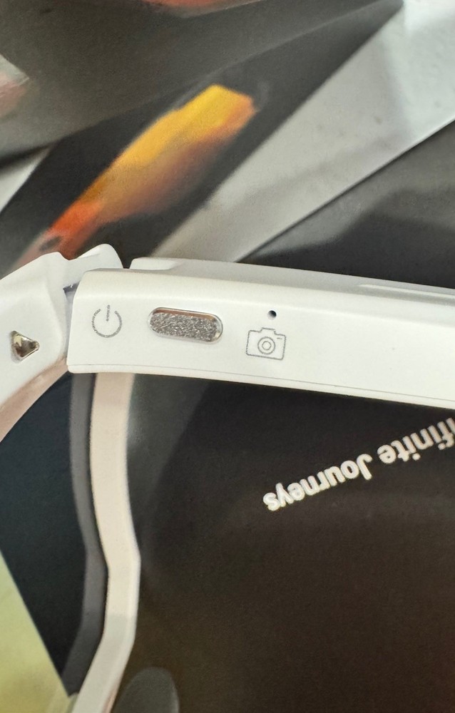 2026 SNT Polarized Smart Glasses - White Frame (left)