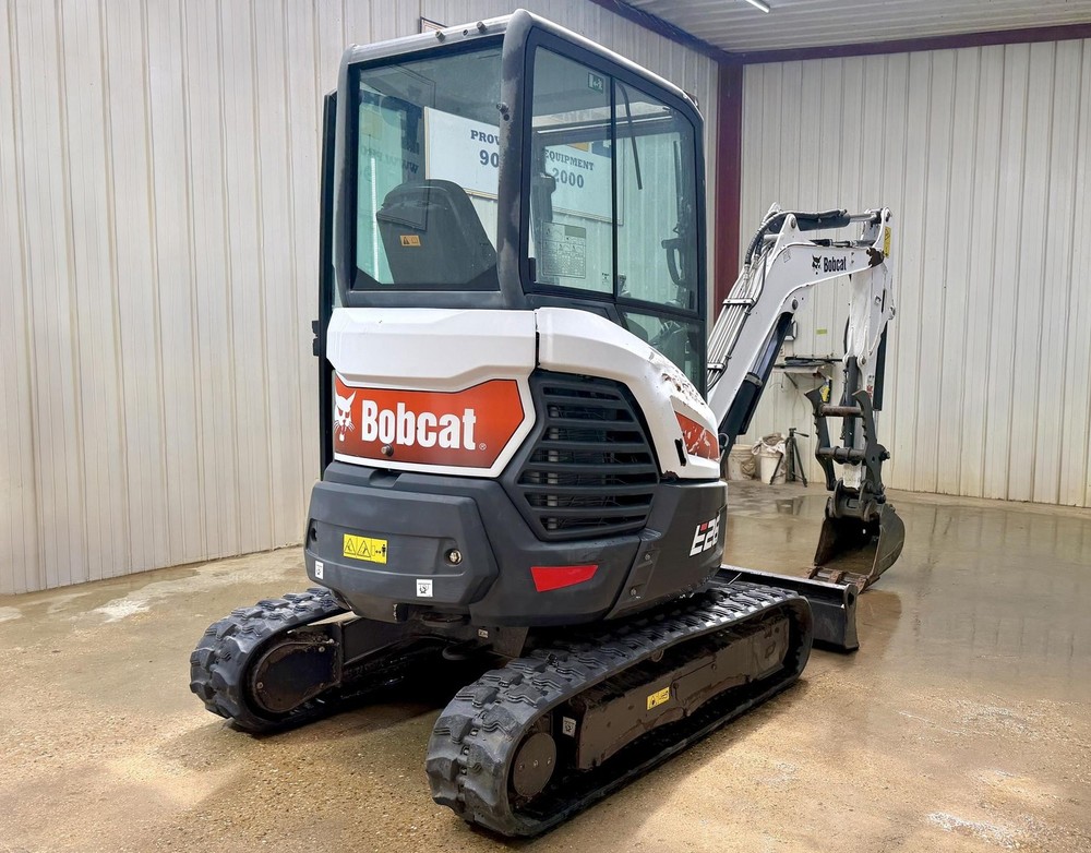 2020 BOBCAT E26 CAB STRAIGHT BLADE MINI COMPACT TRACK EXCAVATOR
