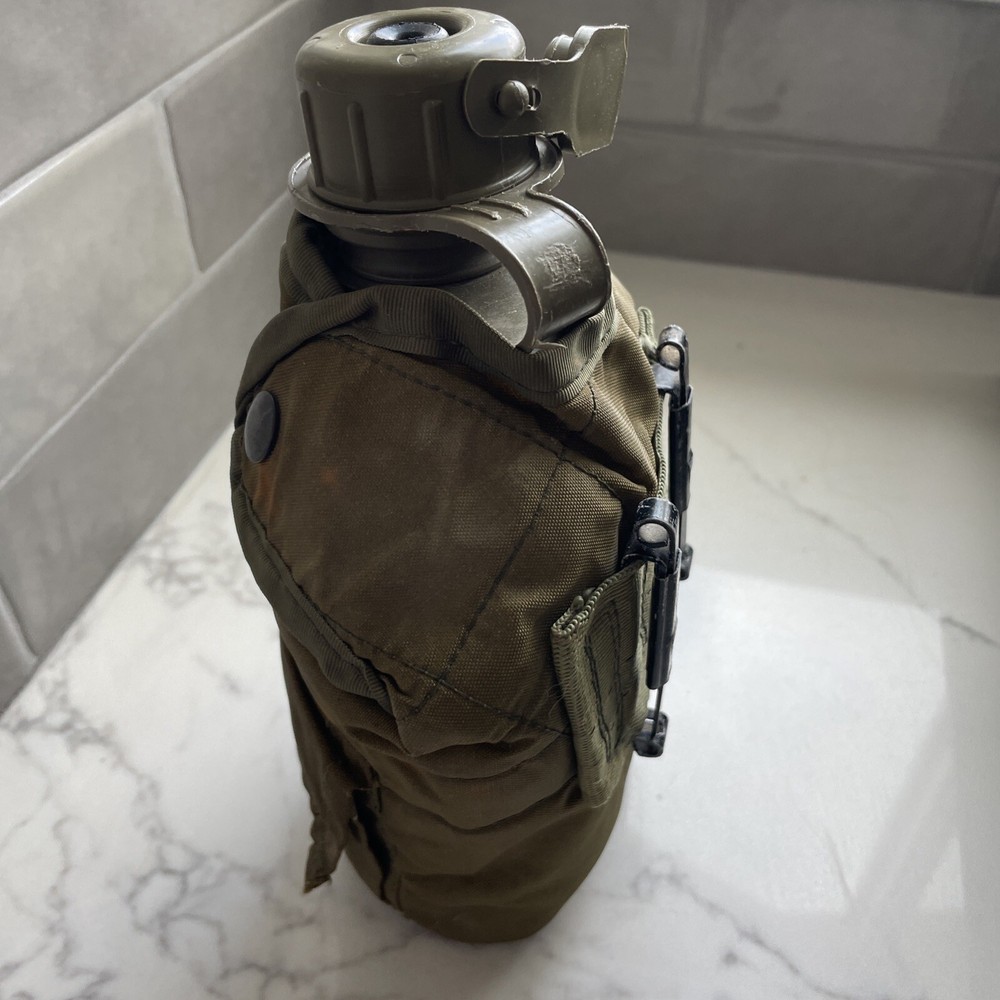 U.S. COVER Water Canteen “1998”