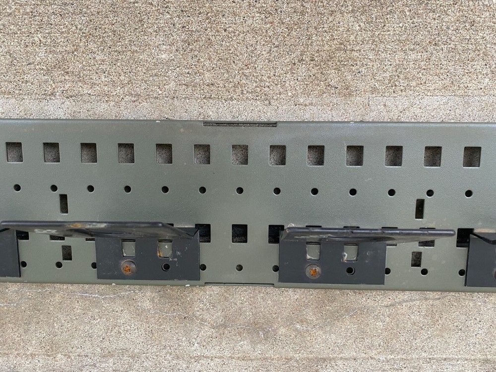 US Military Surplus Space Saver Weapons System Shelf Insert & 6 Weapons Mounts