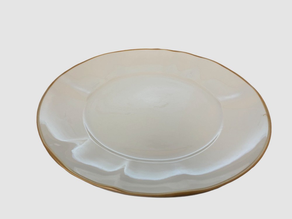 Neiman Marcus Gold Rim 7 Piece Dinnerware Set