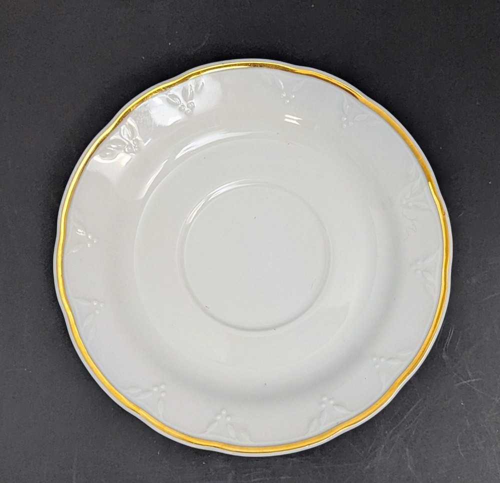 White & Gold W/ Embossed Pattern And Gold Painted Wheat Pattern On Cup