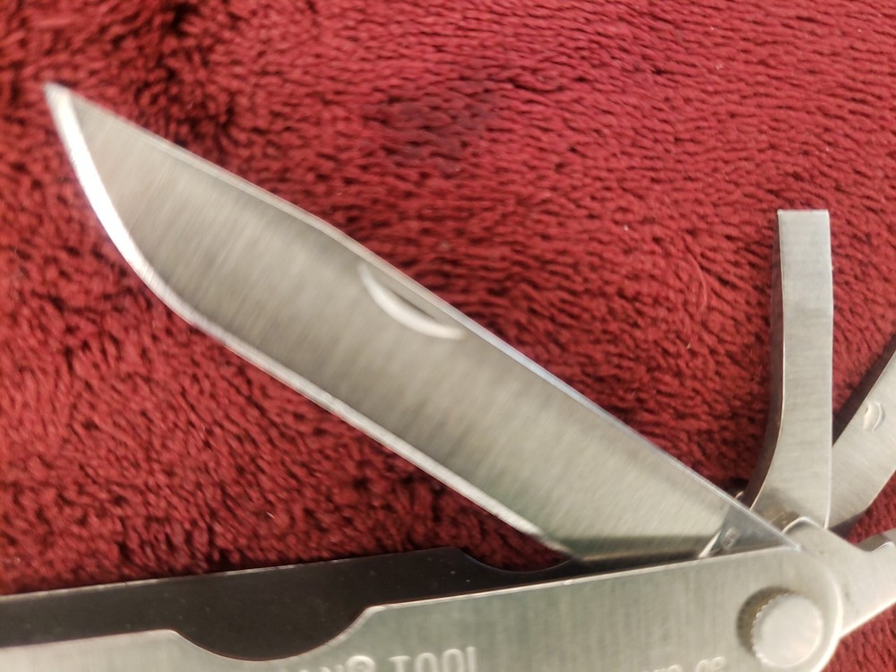 Leatherman ~ PST Multi tool 0400 0600 Date Codes