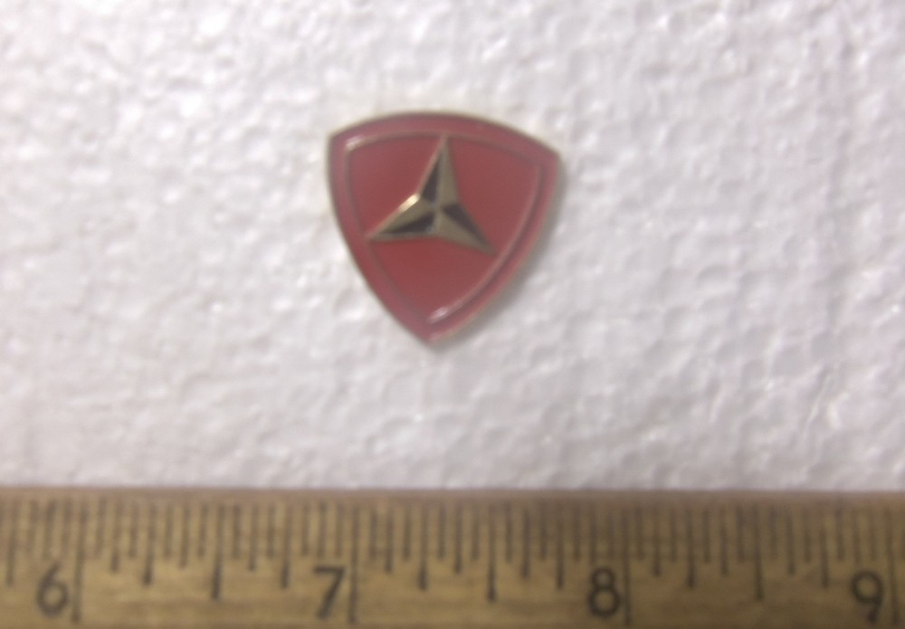 US Marine Corps - 3rd Marine Division Pin