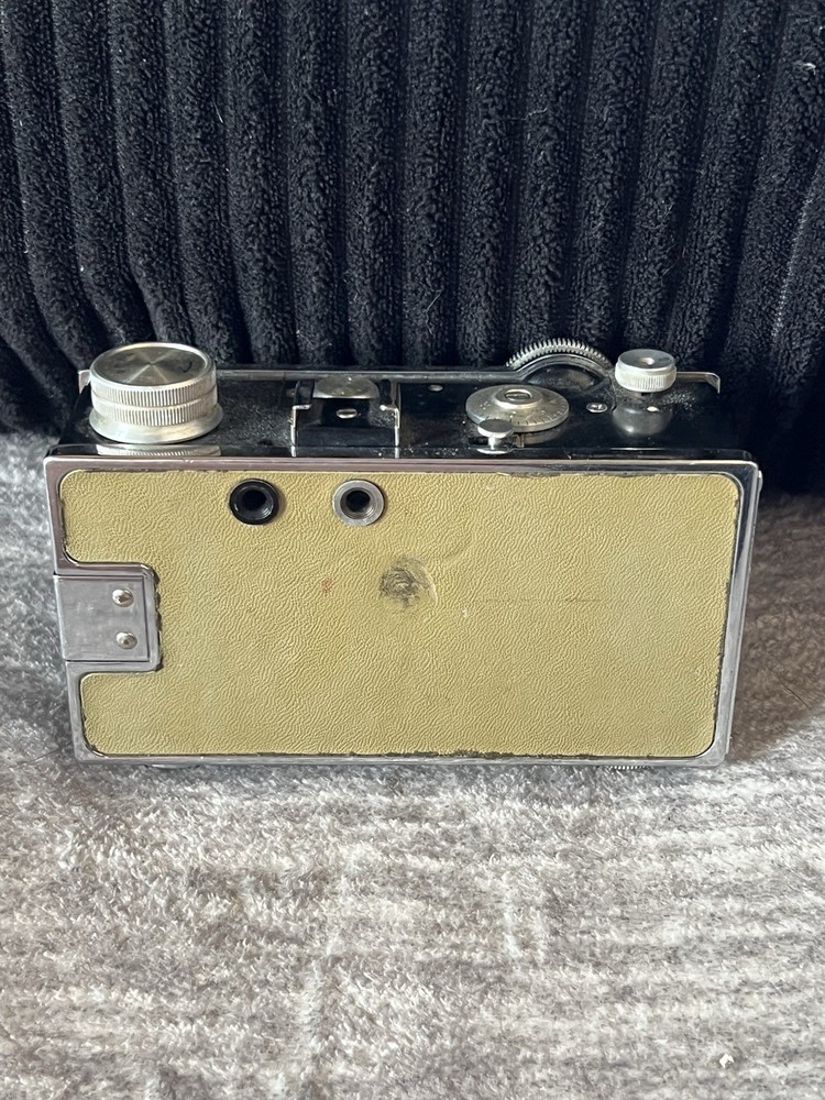 Argus C3 Tan & Black 35mm Camera - Untested