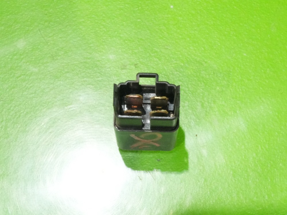 91-99 3000GT Stealth OEM OMRON MB183865 12V multi use relay control Eclipse