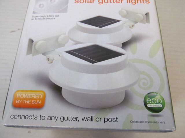 Rethink 2-Pack Triple-Mount Solar Gutter Lights, Super-Bright LEDs, White