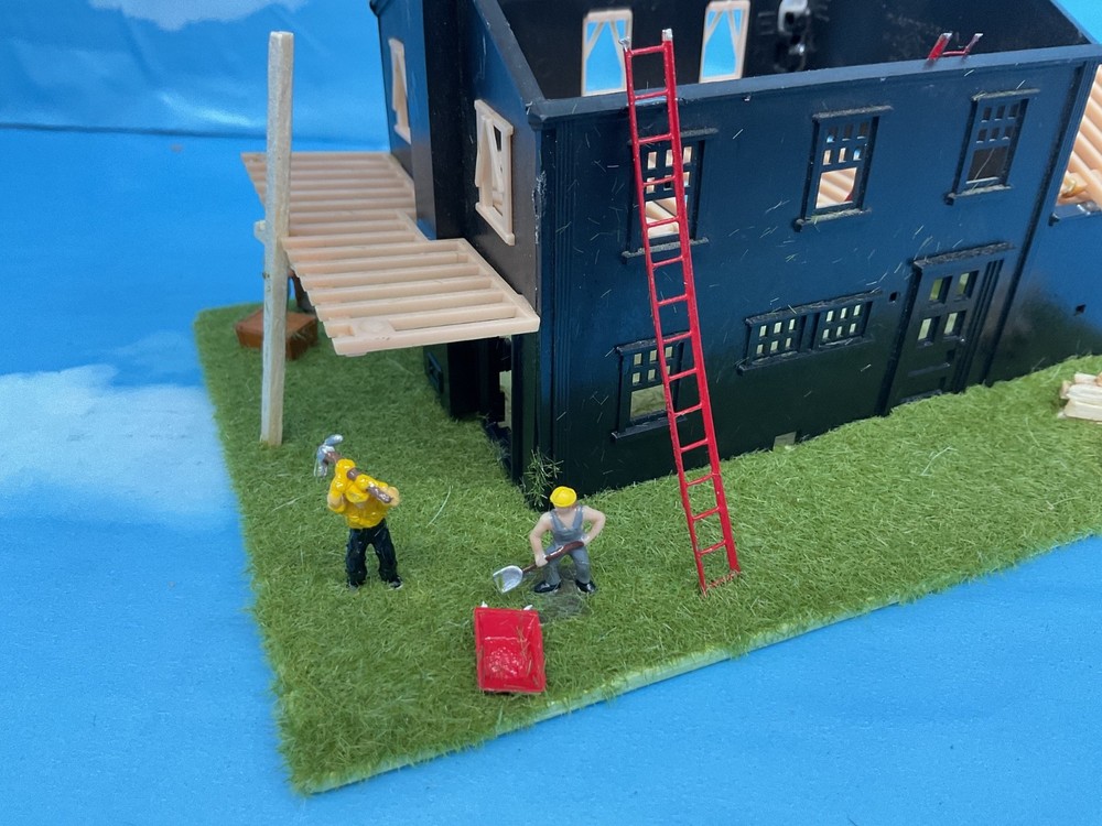 2 STORY HOUSE UNDER CONSTRUTION