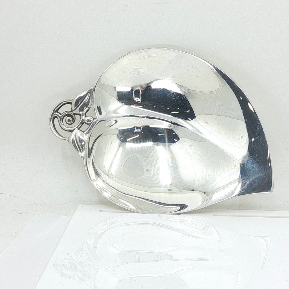 Tiffany & CO. Sterling Silver Footed Leaf Candy Dish #25053