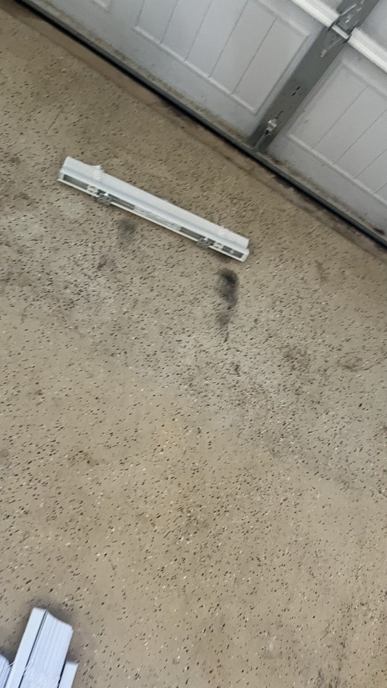 White Plastic Plantation Blind Shutter Slats/Panels with Hinges/Hardware