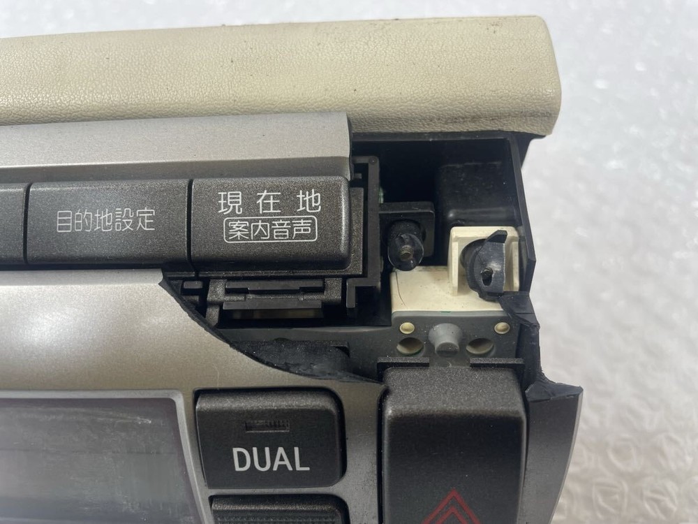 LEXUS SC430 Air Conditioner Switch Operation Panel 55900-24240