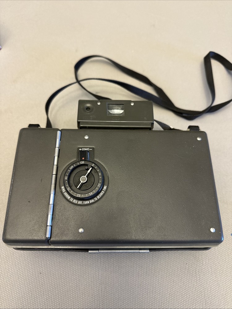 Vintage Polaroid Automatic 330 Land Camera Untested