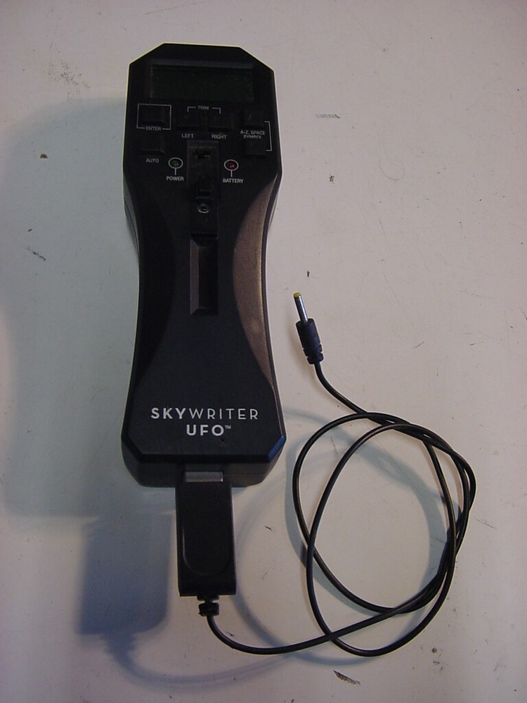 SKYWRITER UFO REMOTE CONTROL AND CORD