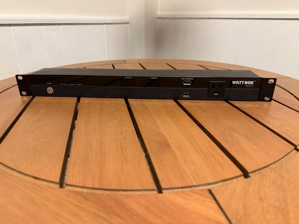 Wattbox WB-600-FP Rack Mountable Faceplate Display - Great Condition