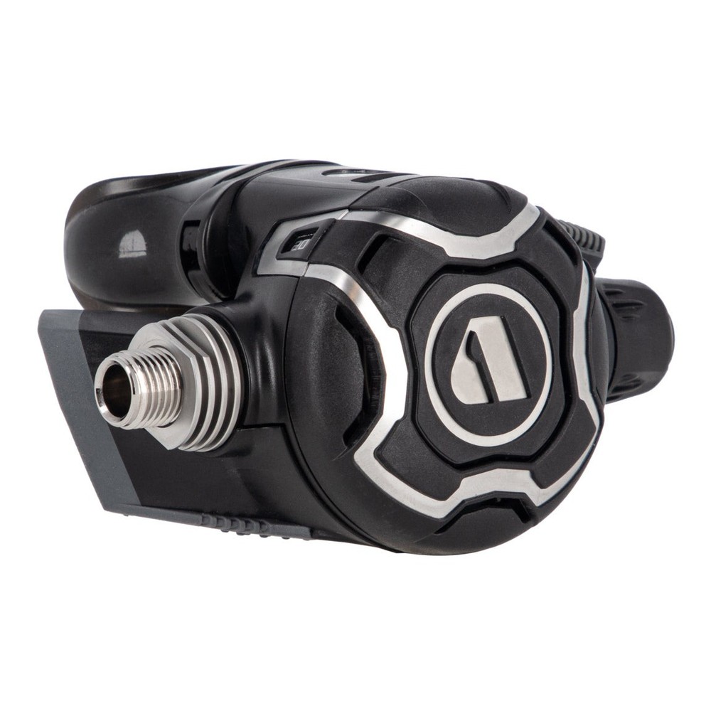 Apeks EVX 200 Regulator, Yoke
