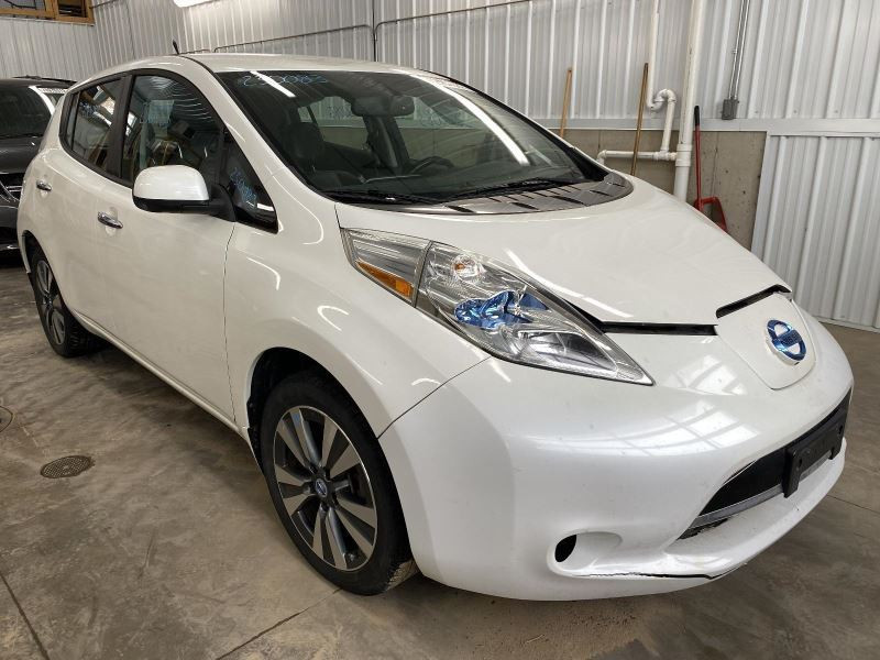 Camera/Projector Surround View Camera Front Fits 13-17 LEAF 851417