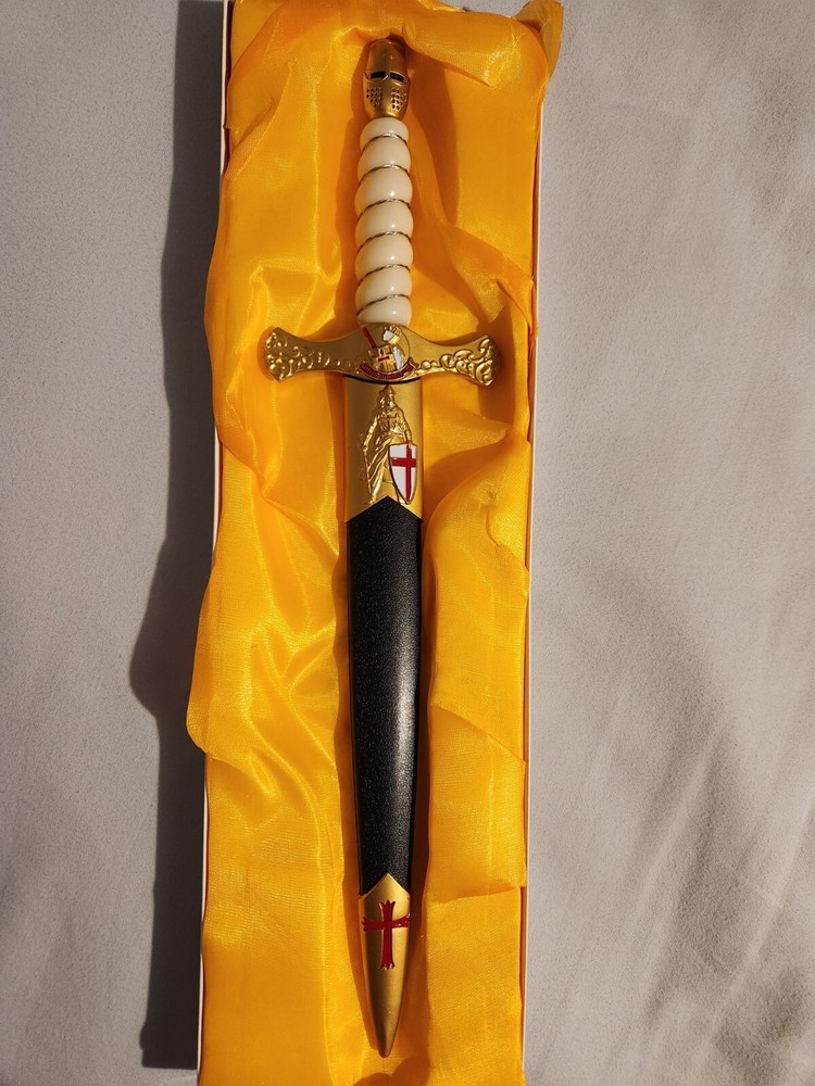 Crusader Dagger