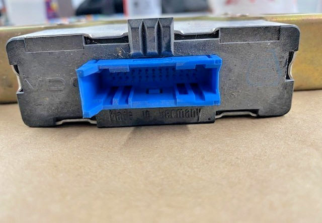 1988 BMW 735I CRUISE CONTROL MODULE