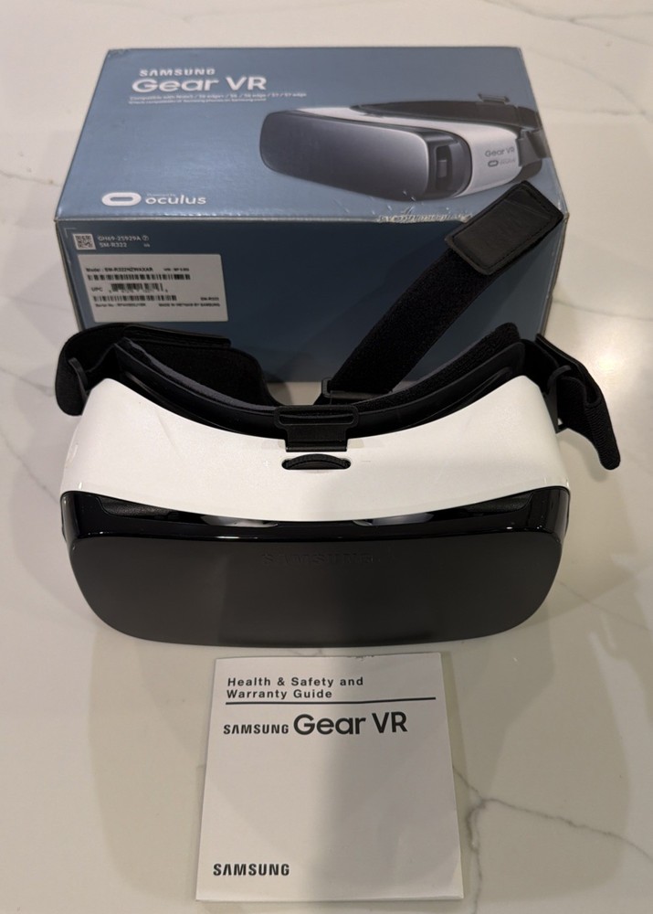 Samsung Gear VR Oculus Virtual Reality Headset