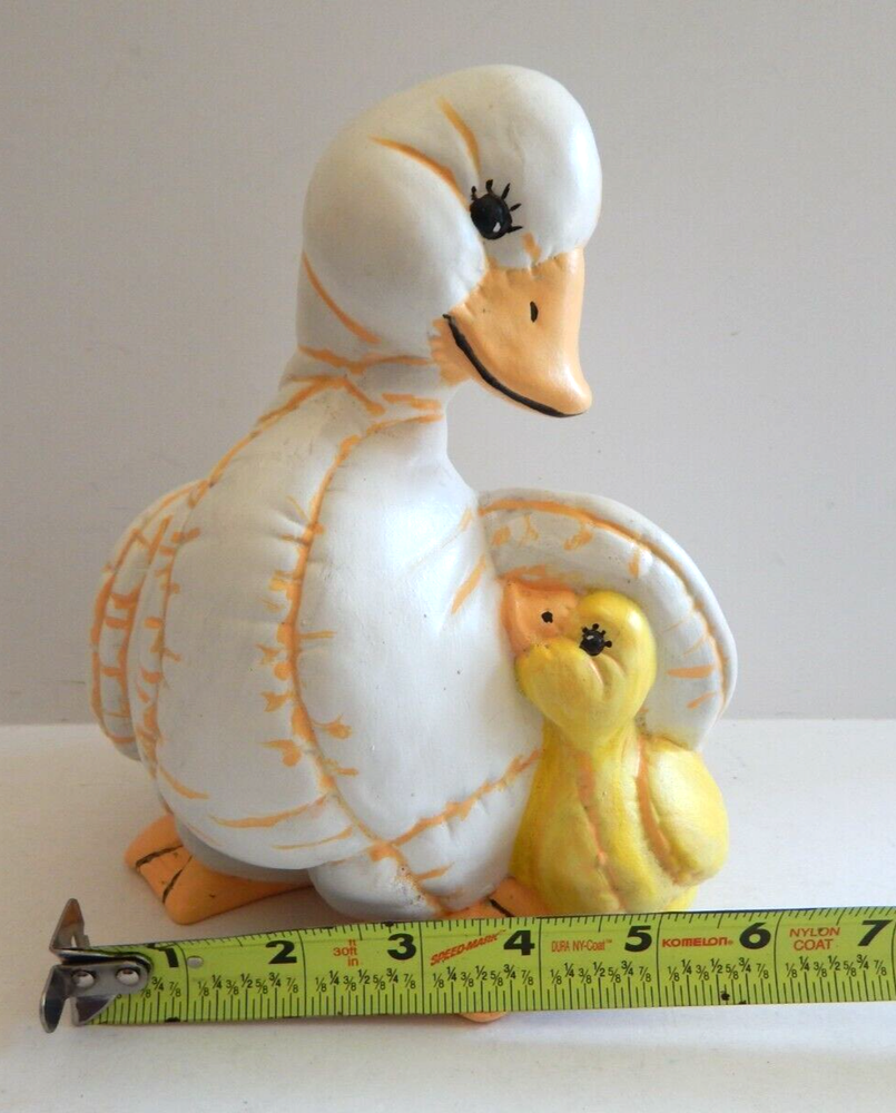 Vintage Ceramic Softee Mother Duck and Baby 8"