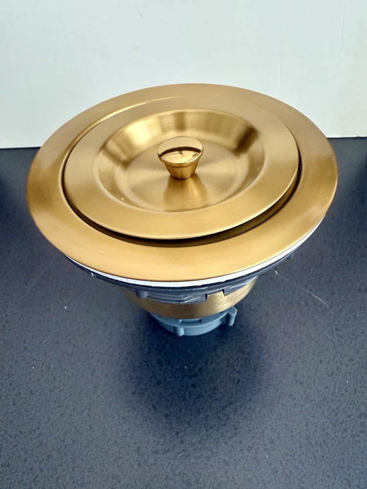 Gold Kitchen Sink Drain Assembly, Strainer and Removable Deep Waste Basket 31/2"