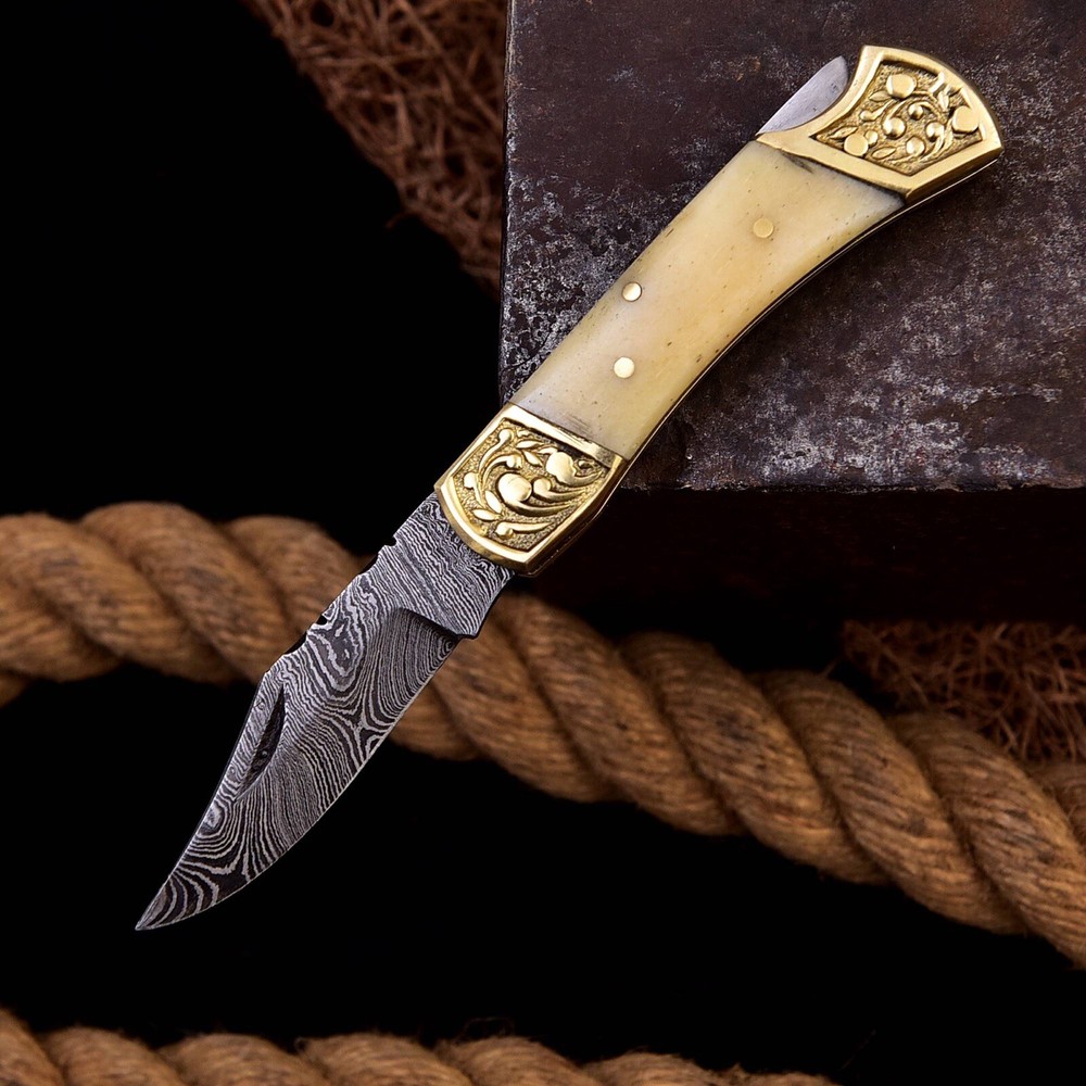 Handmade Damascus Pocket knife - Folding Blade Lock-Back Handle Camel bone