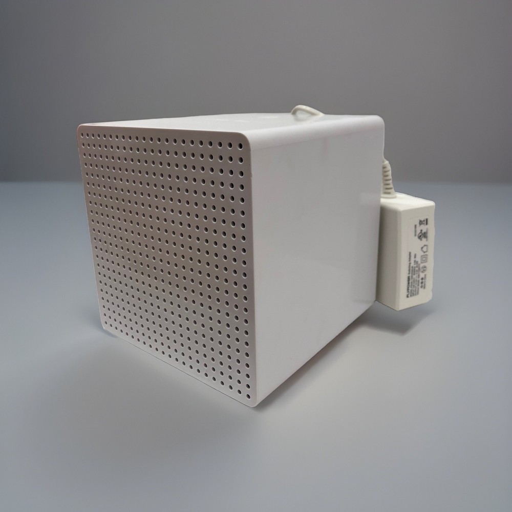 Verizon Internet Gateway Router Modem White Cubby With Charger