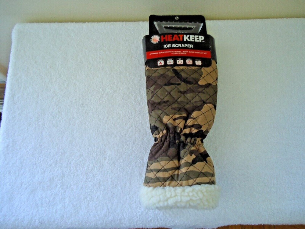 " NWT " Heat Keep Camo Design Ice Scraper " GREAT GIFT ITEM "