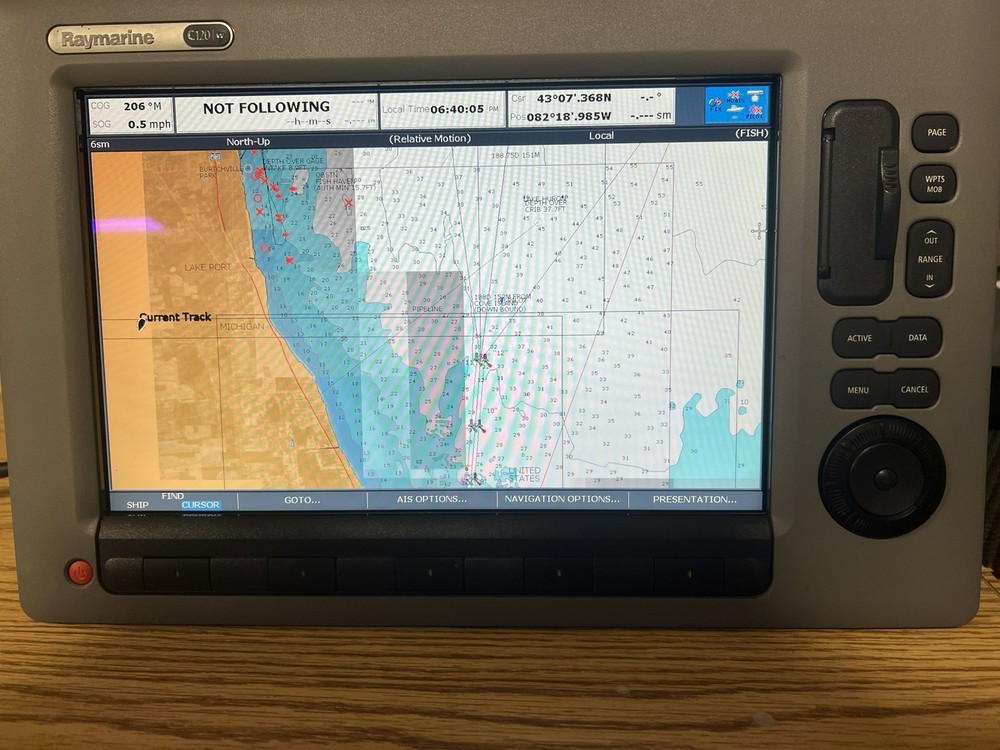 Raymarine C120W E62113 12" MFD FishFinder Radar GPS Chartplotter Display C120