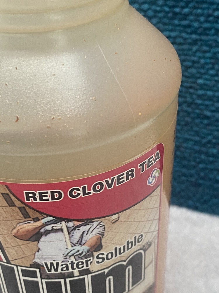 Nilium Red Clover Tea Scent Water Soluble Odor Neutralizer 32 oz - quart