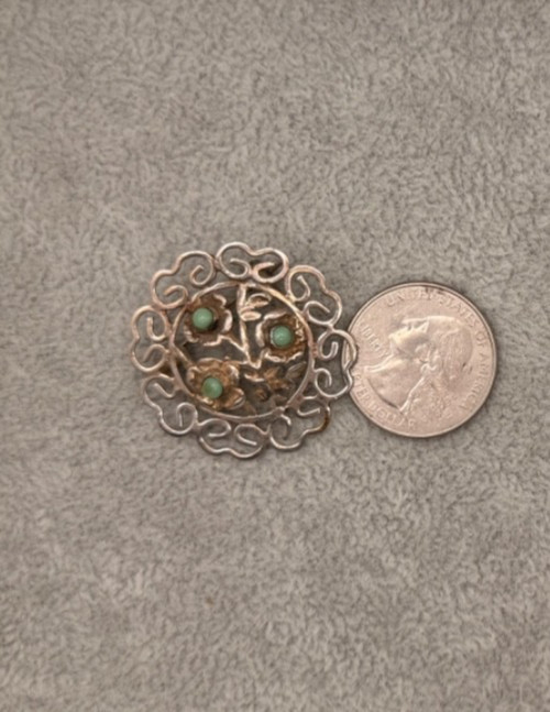 VINTAGE MEXICAN STERLING SILVER PIN