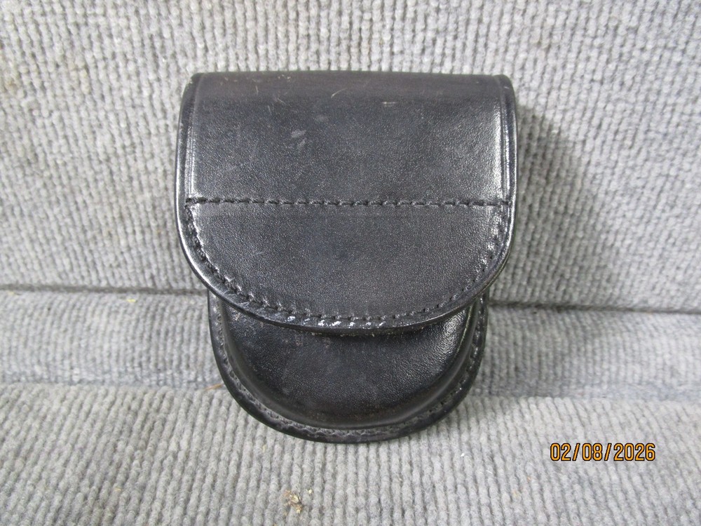 Don Hume Leather Handcuff Case C304