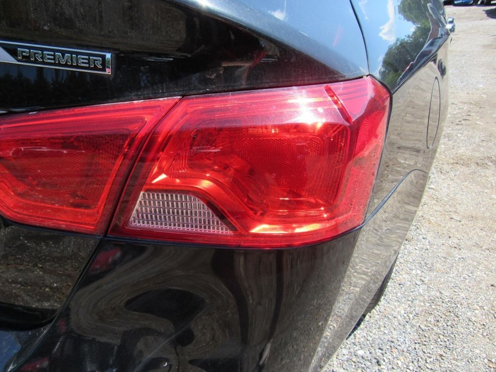 IMPALA 2019 Glove Box 1055765