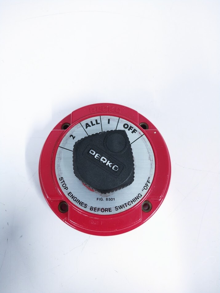 Perko 8501, Stop Engine Switch Panel 6-32V , 250amps