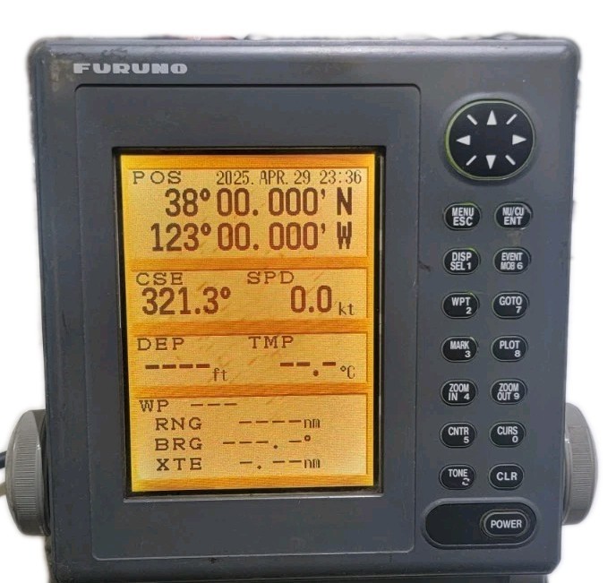 Furuno Marine GP-1610C Chartplotter GPS Plotter READ DESCRIPTION