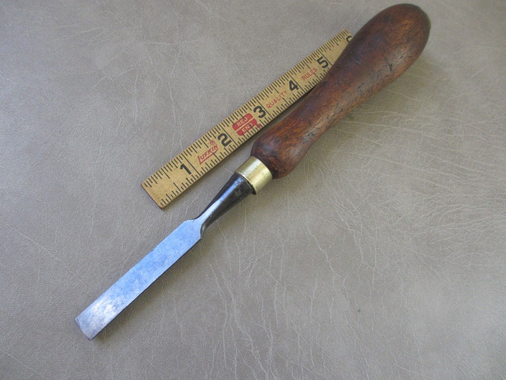 Vintage Wards Master 1/2" Woodworking Bevel Edge Socket Chisel