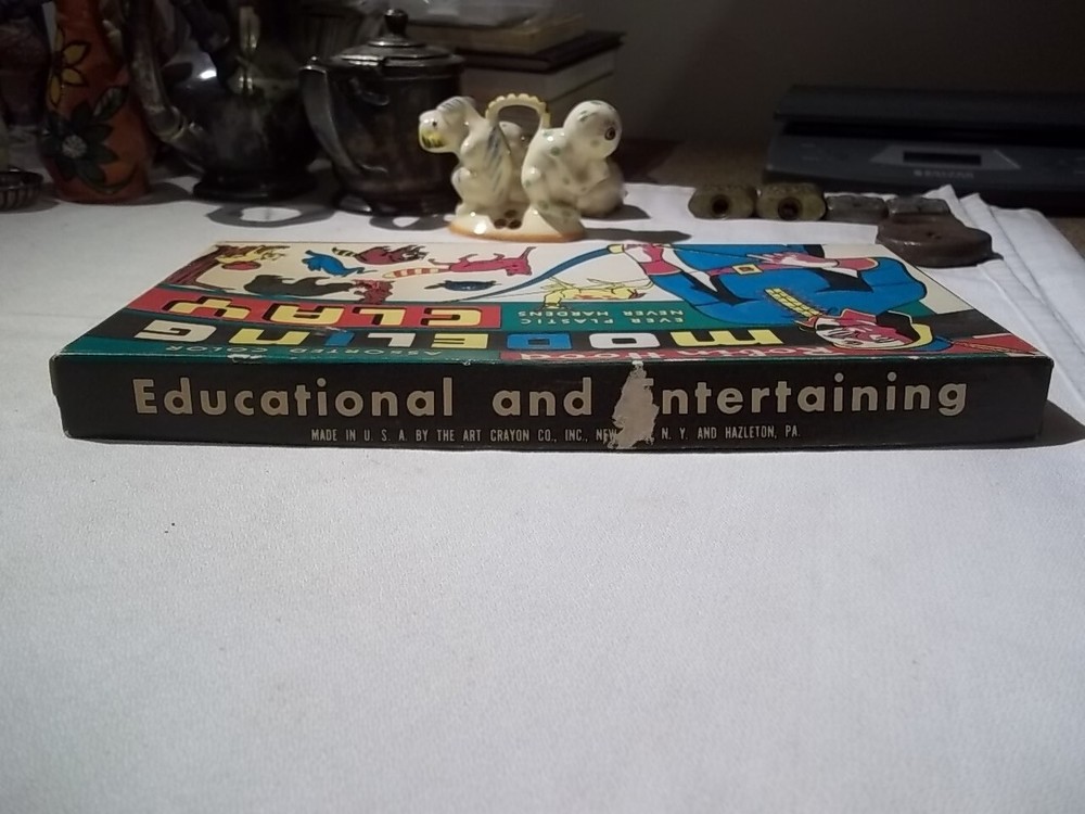 ROBIN HOOD MODELING CLAY ASSORTED COLOR NEVER USED