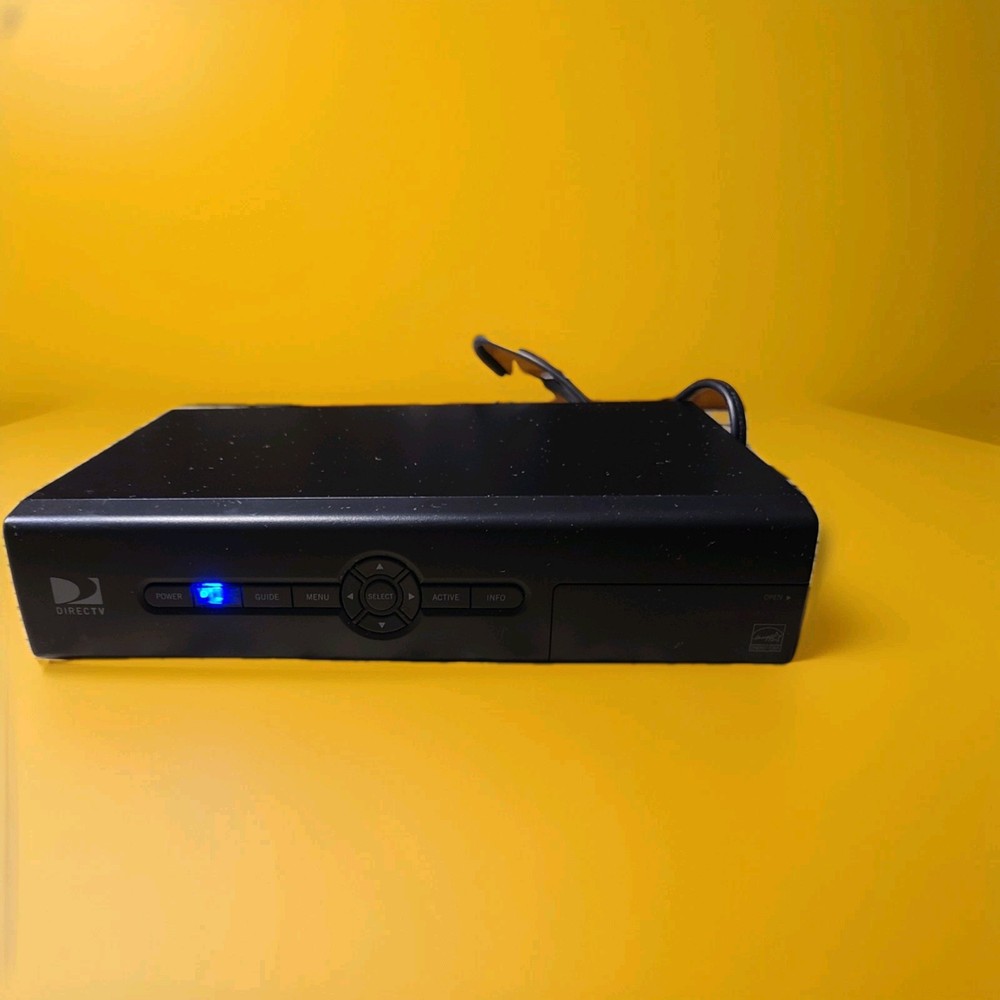 DIRECTV D12-100 satellite receiver And Card